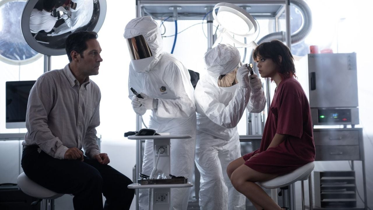 Elliot Kintner (Paul Rudd) and his daughter Ridley (Jenna Ortega) had imagined the weekend very differently.