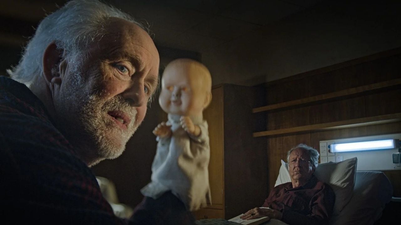 The fact that John Lithgow can play psychos like no other, has already proven with his grandiose role as a serial killer in