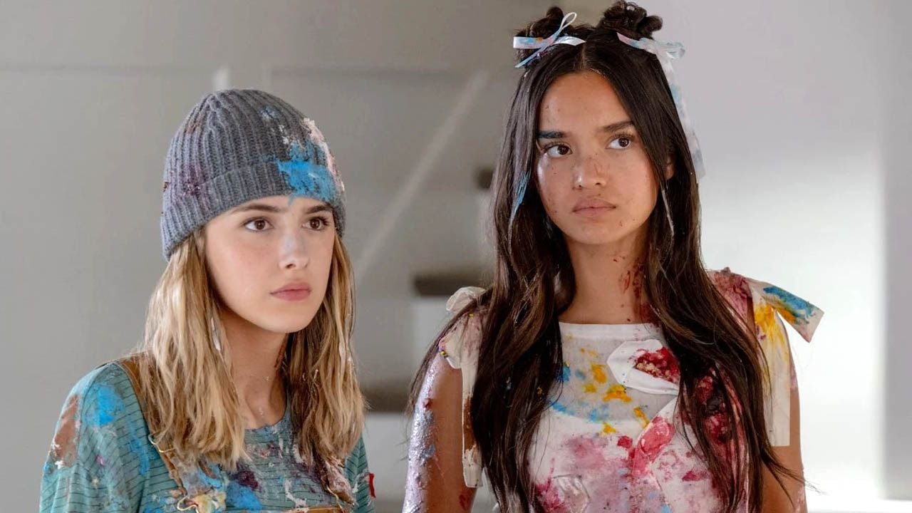 Have to be satisfied with comparatively little screen time: Sophia Hammons (first Lily, then Tess) and Julia Butters (first Harper, then Anna).