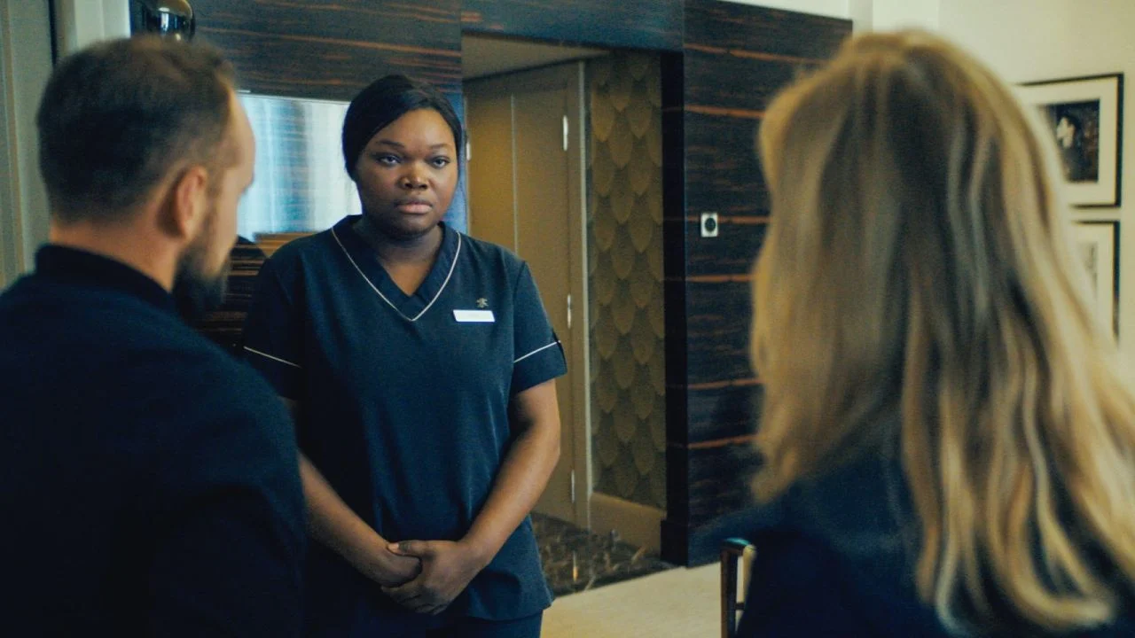 Chambermaid Alicia Mady (“Saint Omer” star Guslagie Malanda) turns out to be one of the most important witnesses in Case 137.