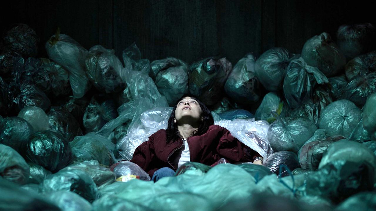 Hana resorts to radical measures to get rid of “Bertha”.