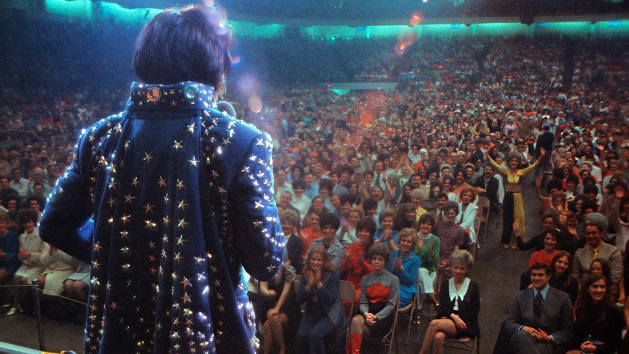 The connection Elvis had with his audience was something very special every night!