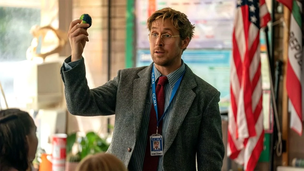 To save the world, teacher Ryland Grace (Ryan Gosling) unexpectedly becomes an astronaut.