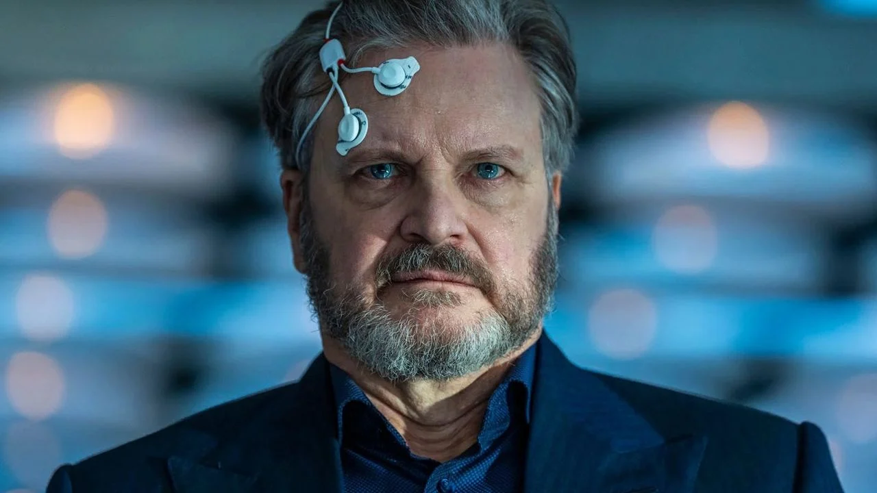 Noah Scanlon (Colin Firth) is ready for anything as WARDEX leader.