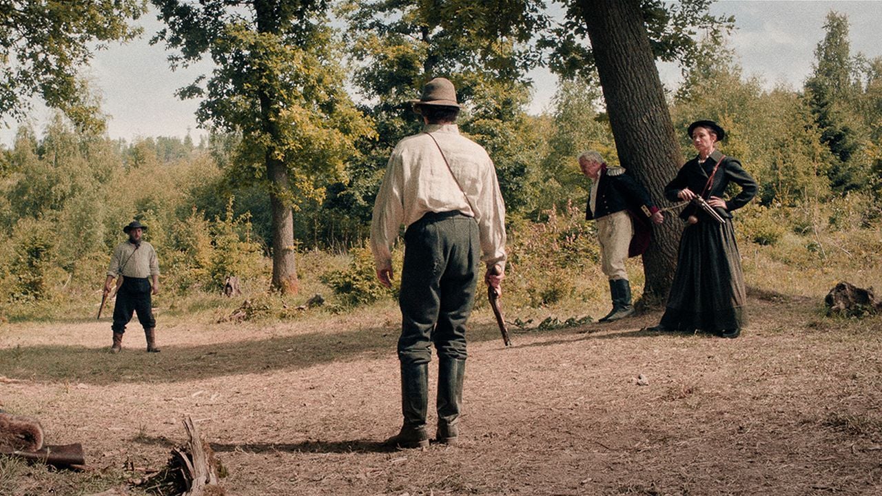 Of course, a real duel is a must for such a decent home western!