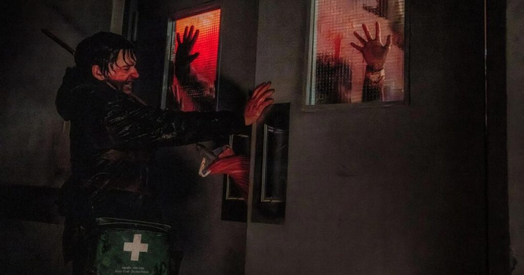 'Resident Evil' Movie Review: Monsters, Are You All There?