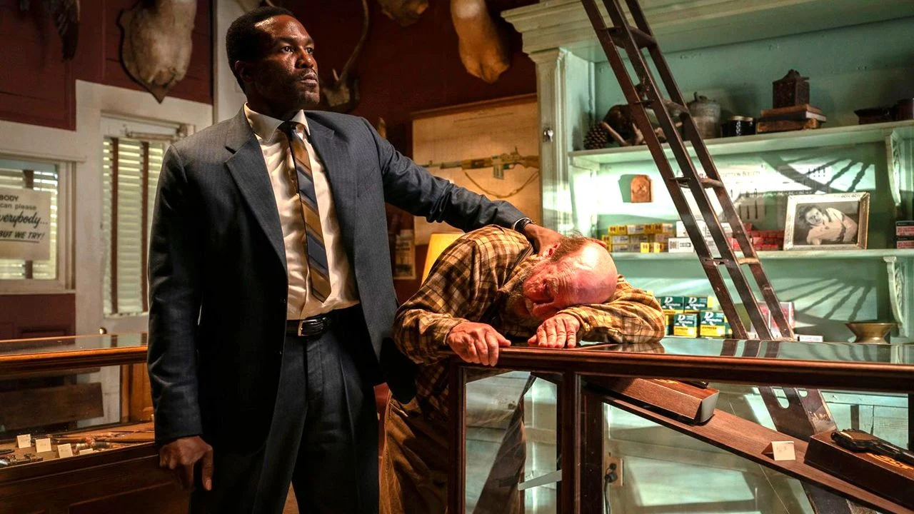 Wayne Strider (Yahya Abdul-Mateen II) can also dish it out.
