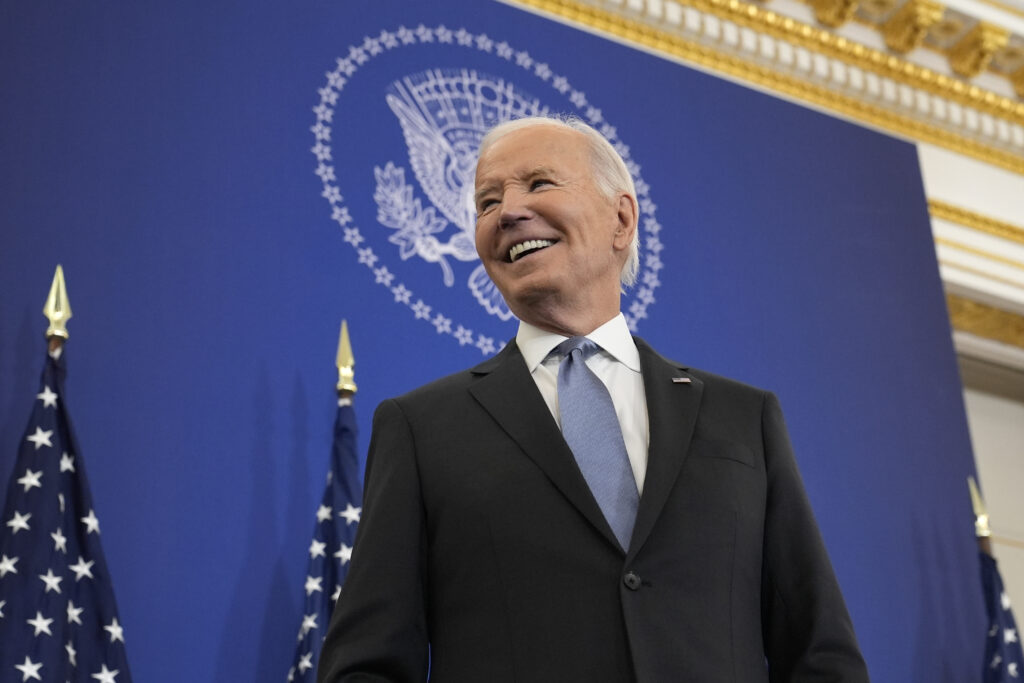 Biden signs executive order aimed at increasing artificial intelligence infrastructure in the United States