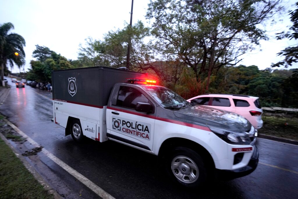 Brazilian police raid group suspected of smuggling migrants to the US