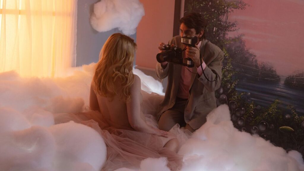 Diva Futura


 movie review