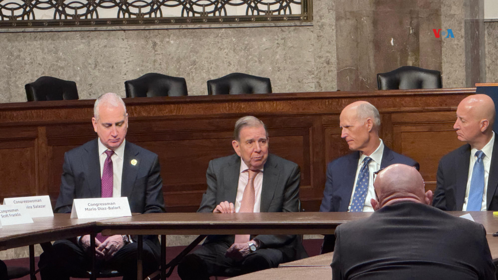 Edmundo González meets with Republican legislators in the US Congress