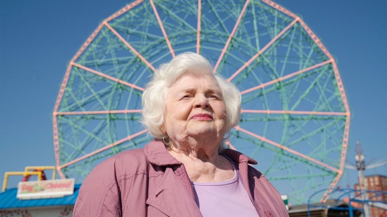 Now 95 and still not a bit quiet: June Squibb rocks again this time!