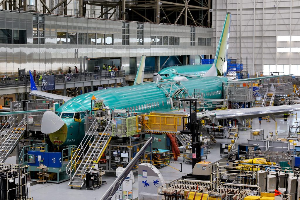 FAA issues safety alert due to Boeing 737 rudder problem