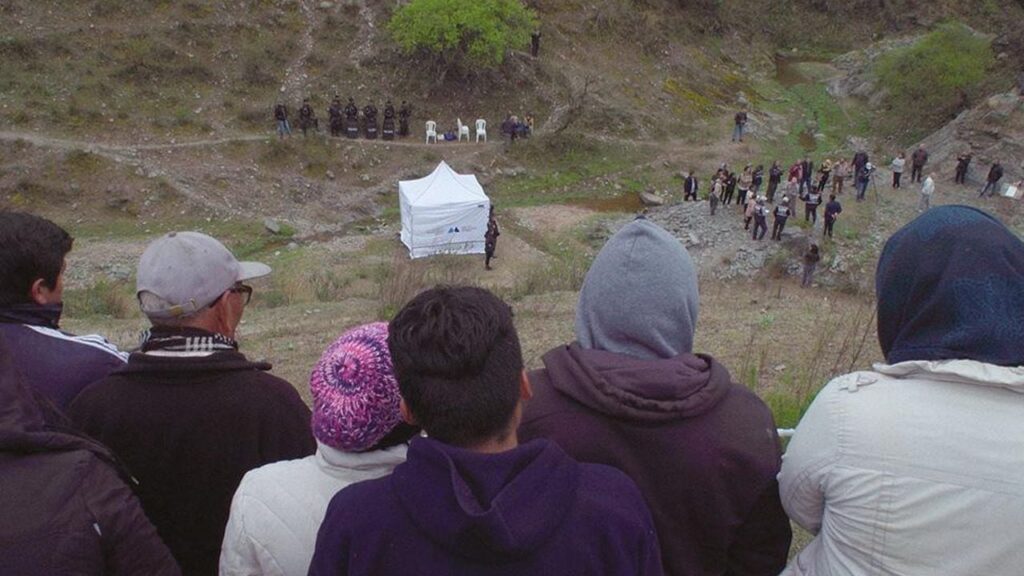 Landmarks


 movie review