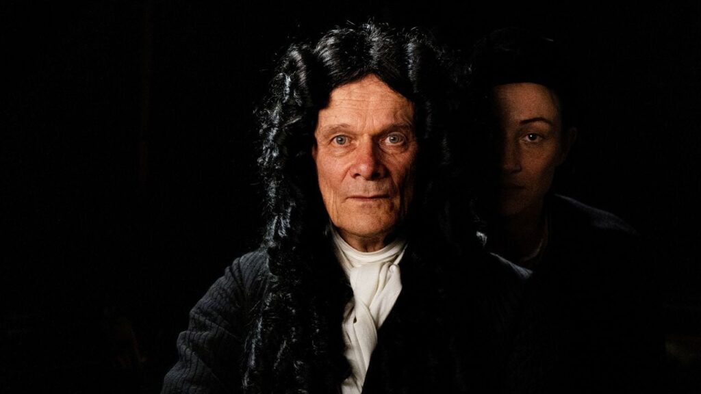 Leibniz chronicle of a missing picture


 movie review