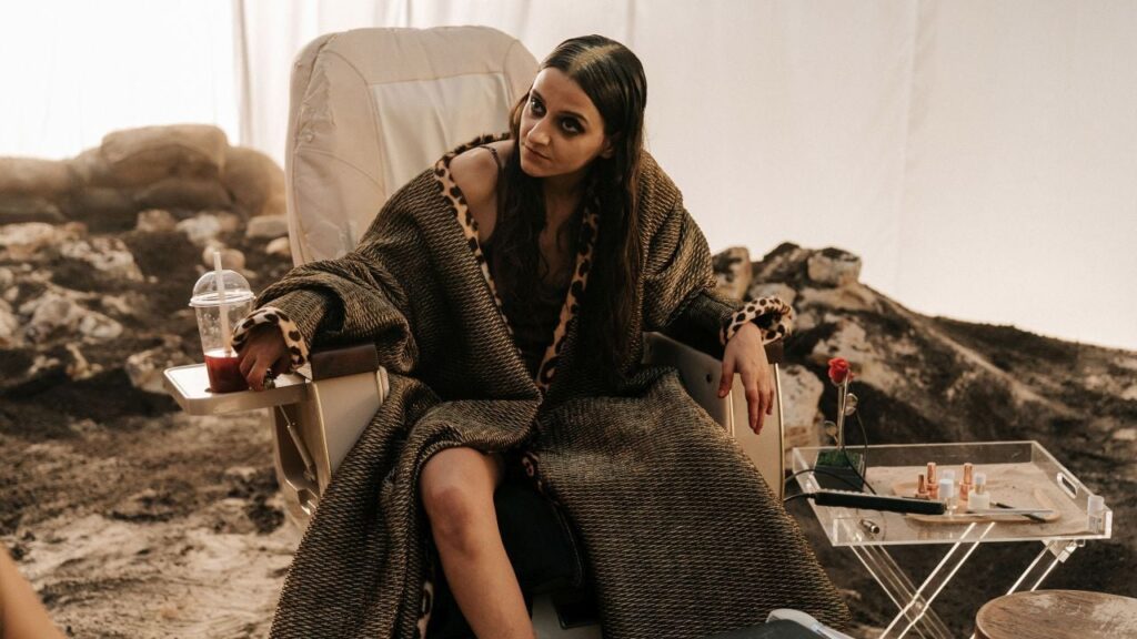 No animal. So wild.


 movie review