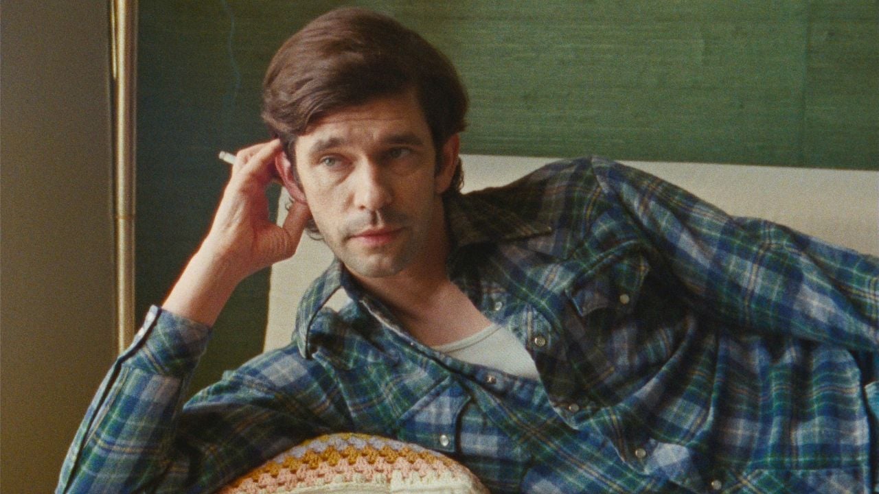 Peter Hujar (Ben Whishaw) remembers a normal day without special occurrences.