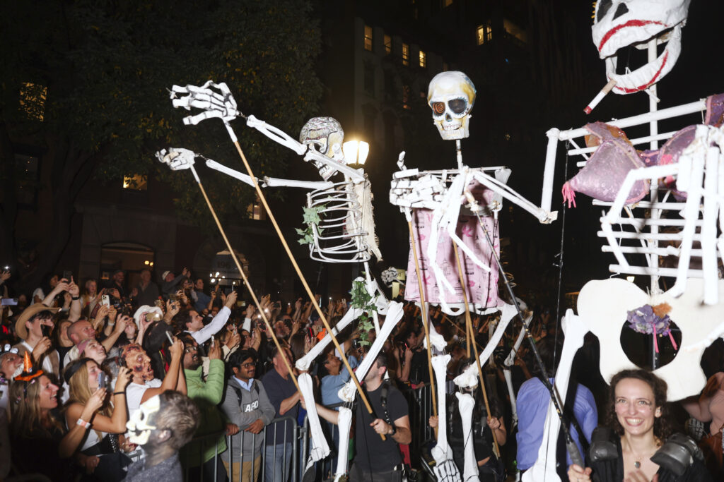 Temperatures rise above normal in the northeastern US on Halloween