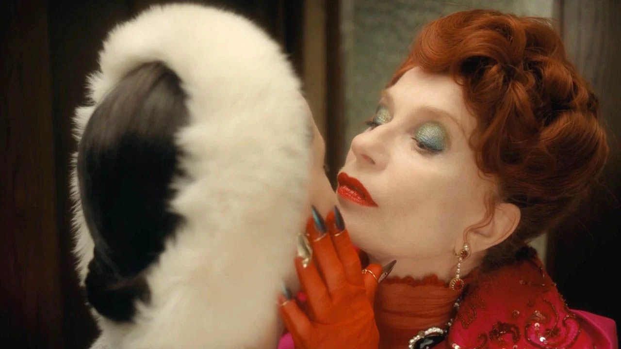 Countess Erzsébet Báthory (Isabelle Huppert) has returned from the realm of the dead – and is hungry for blood!