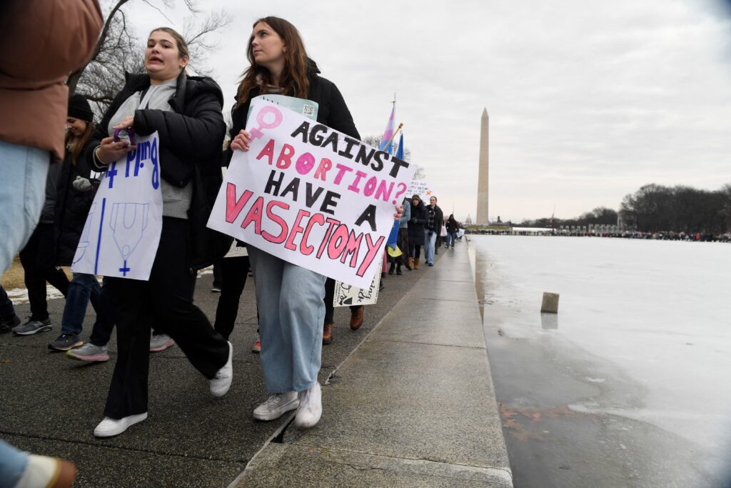 Thousands parade in Washington to protest Trump's inauguration