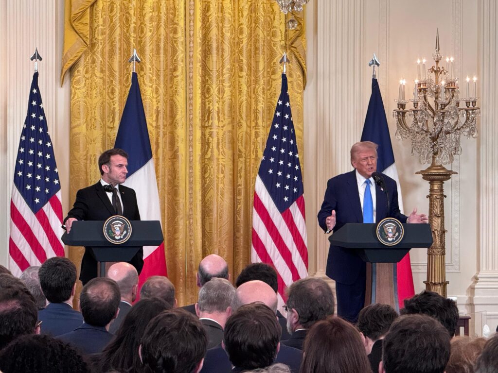 Trump and Macron discuss plans for the end of war in Ukraine during the White House meeting