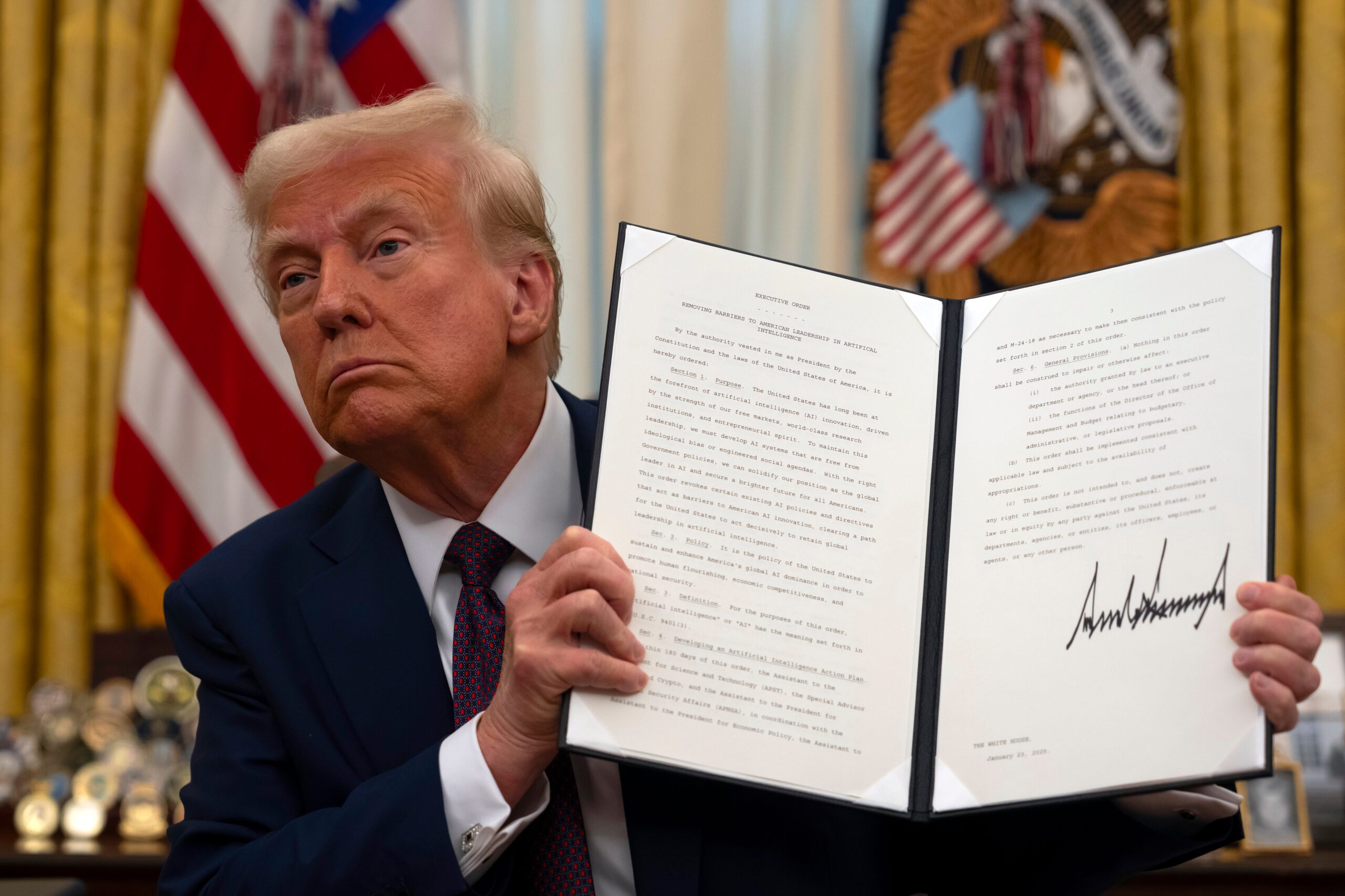 Trump signs executive orders on artificial intelligence, cryptocurrencies and issues new pardons