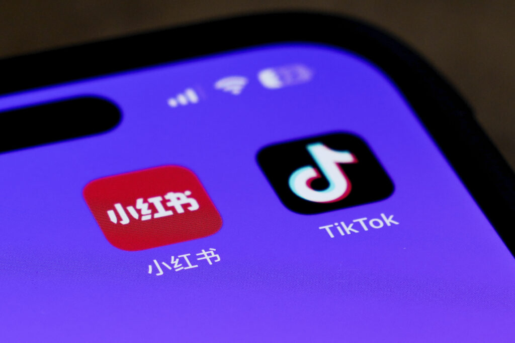 US users begin to migrate to the Xiaohongshu application due to possible TikTok ban