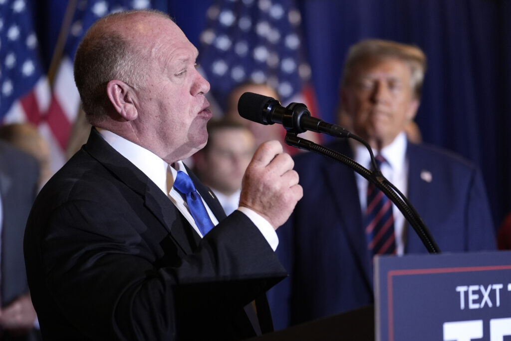 Who is the new “border czar” in the US: the career and proposals of Tom Homan